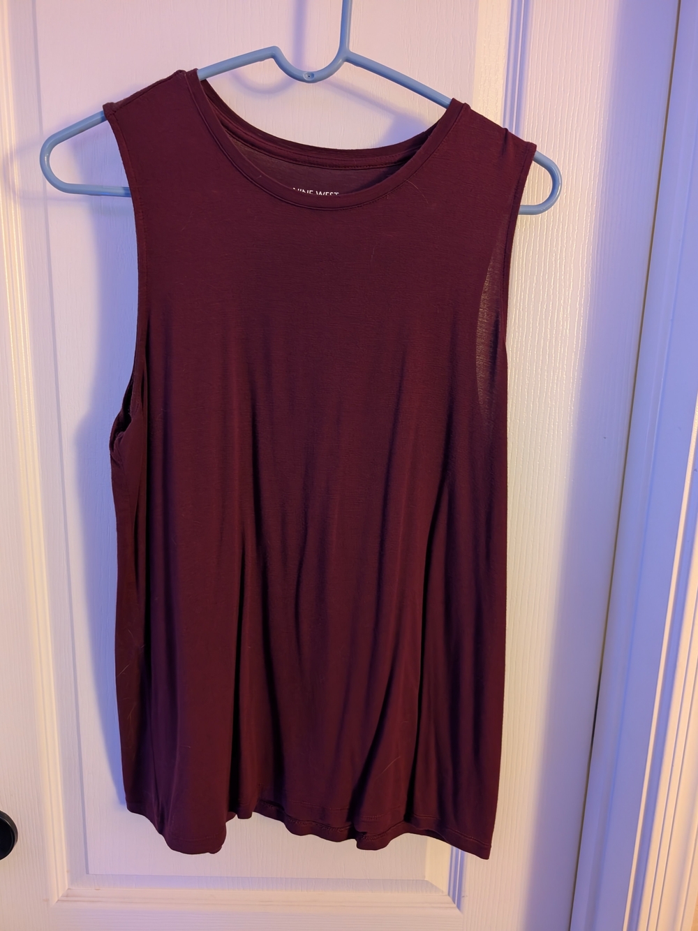 Nine West Sleeveless Tank Top in Deep Wine